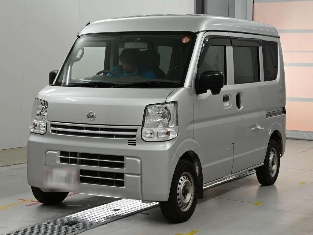 Nissan NV100 Clipper DR17V 2022